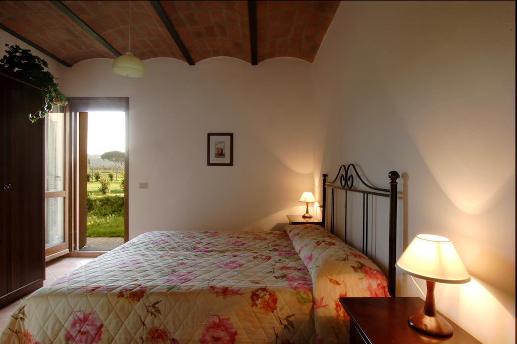 Agriturismo Quattro Pini Castagneto Carducci Exterior foto